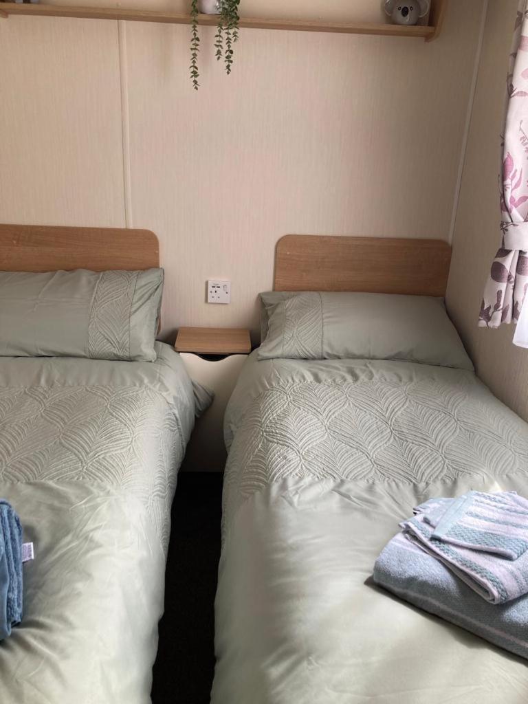 Caravan Hire Thornwick Bay 弗兰伯勒 外观 照片
